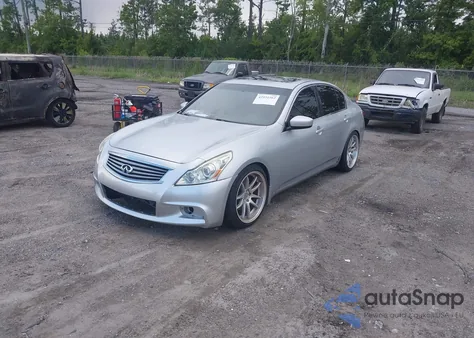 2013 Infiniti G37X из США, поврежденный, VIN JN1CV6ARXDM354995